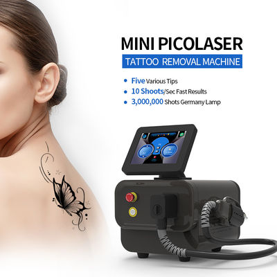 Doppelstangen φ7 φ8 Laser-Tattoo-Entfernungsausrüstung mit Luft-Wasser-Kühlung und Twin Radiator-Kühlsystem